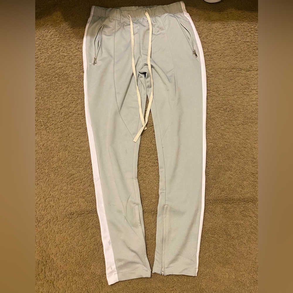 Grey sweats with draw string